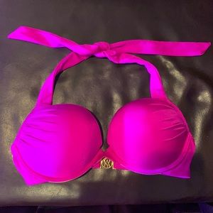 Victoria’s Secret Bikini Top 👙 🌴
